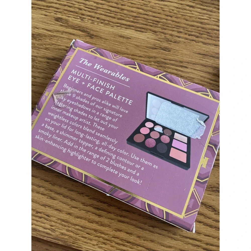 Laura Geller ~ The Wearables PURELY NATURAL 9 Eyeshadows, 2 Blushes, Highlighter
